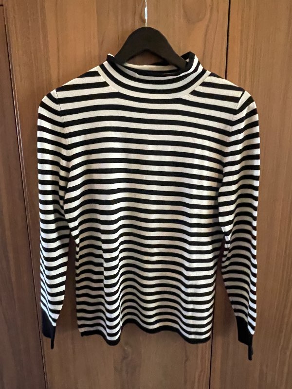 Röndóttur bolur Comma