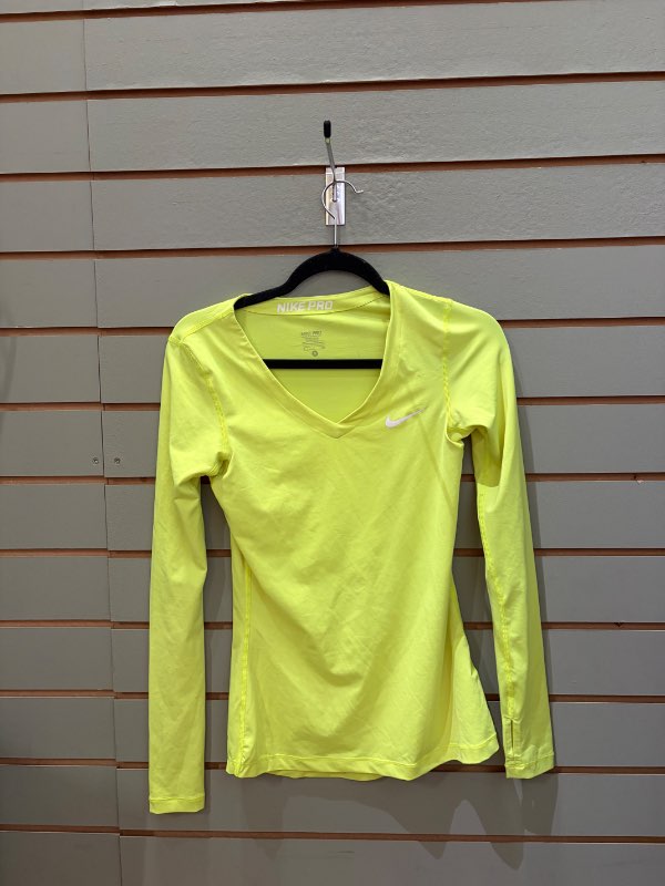 Gulur Nike bolur