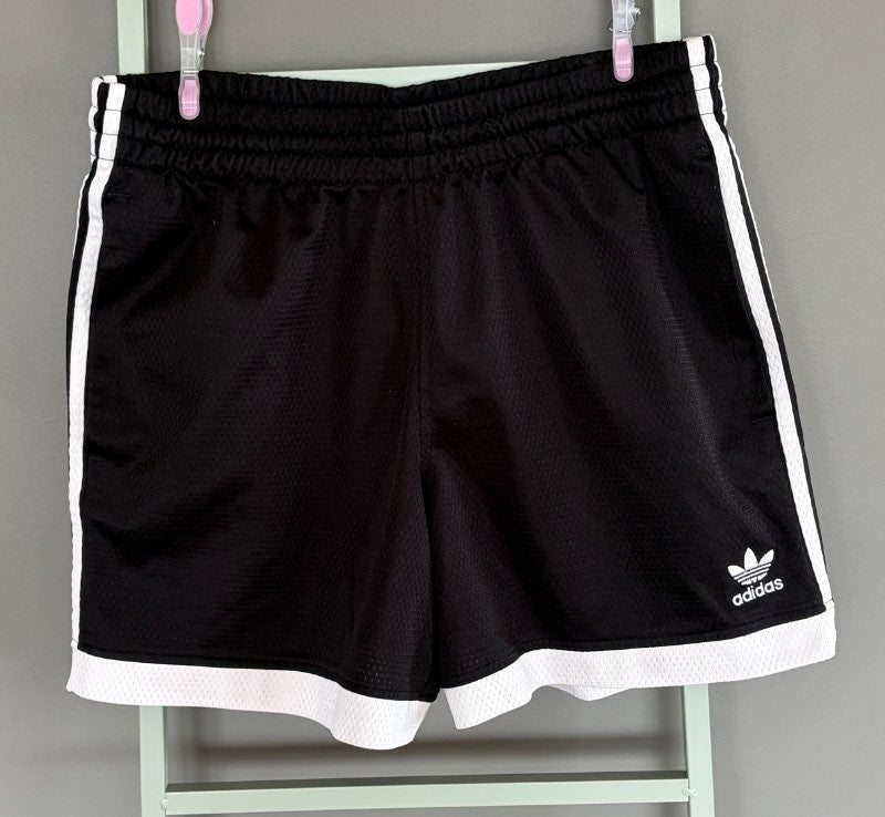 Adidas stuttbuxur