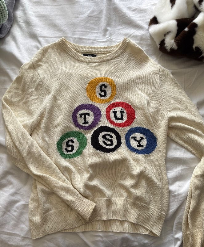 Stüssy prjónapeysa