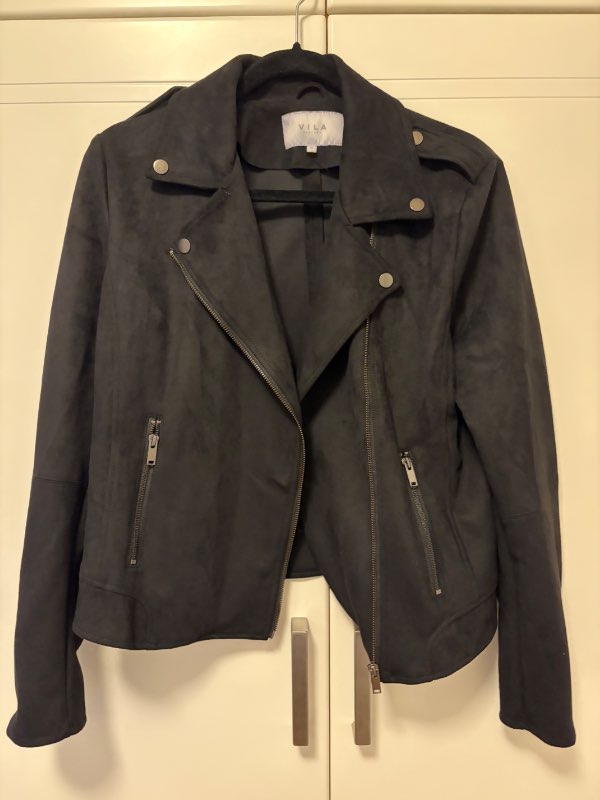 Vila rússkins-jakki st.40