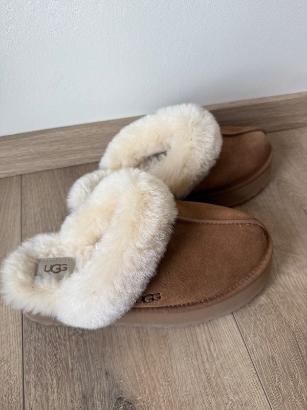 UGG inniskór ónotaðir