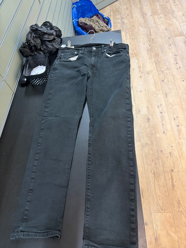 Levi’s 502