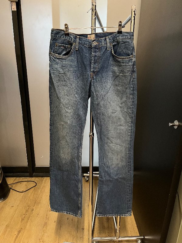 Tommy Hilfiger gallabuxur