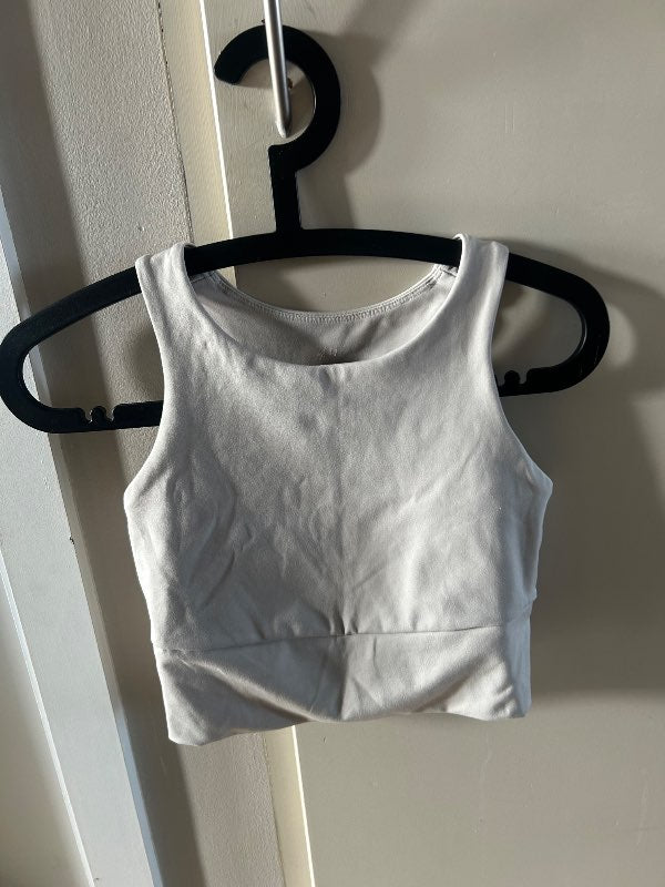 Krem æfingatoppur H&M