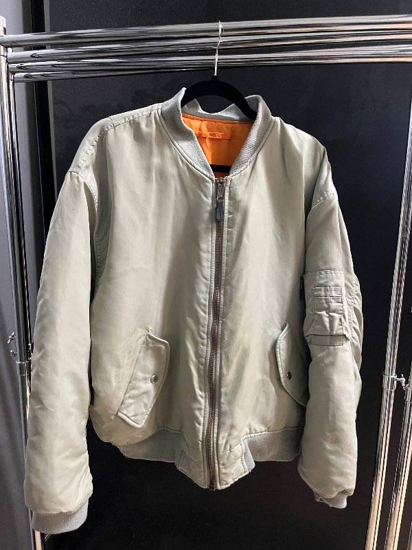 Bomber jakki ljósgrænn