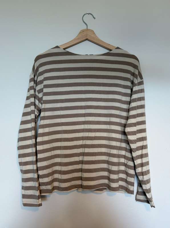 Röndótt Vero moda peysa