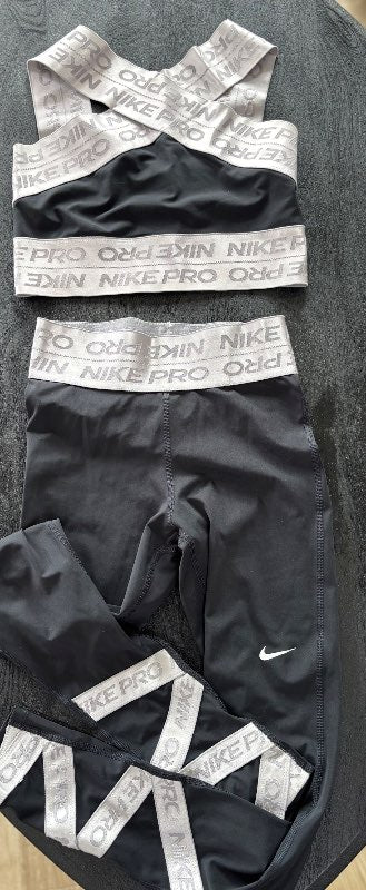 Nike Pro sett