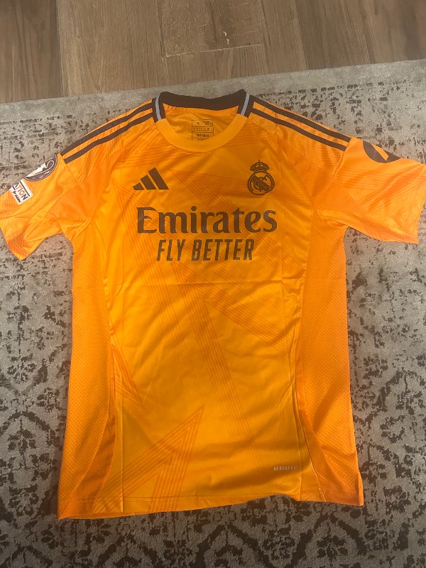 Real madrid away treyja