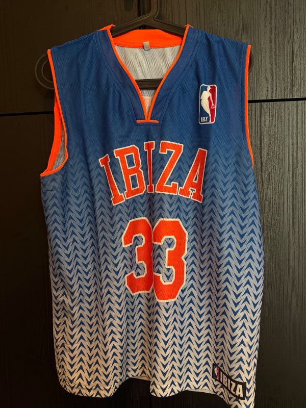 A Ibiza treyja