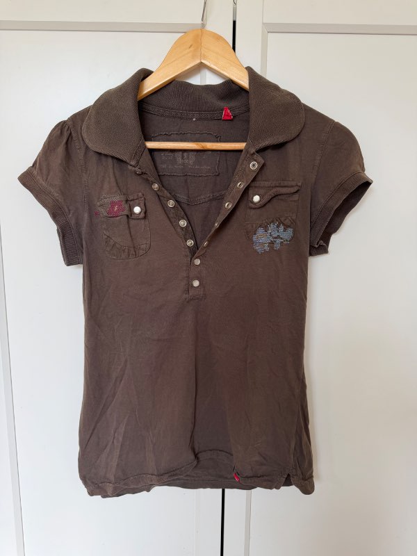 Brúnn stuttermabolur - vintage