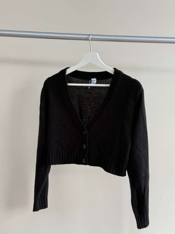 H&M svört cardigan