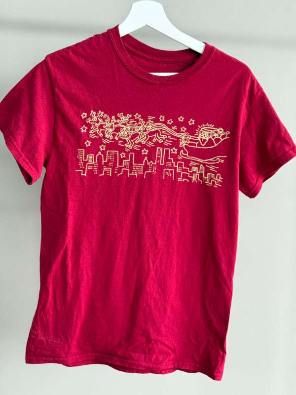 Urban Outfitters rauður Keith Haring bolur