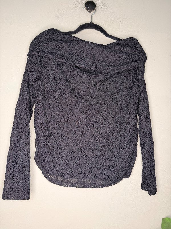 Blúndubolur off shoulder