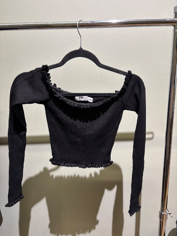 Off shoulder crop top svartur