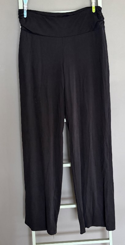 Cotton on buxur svartar