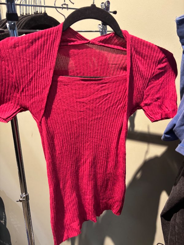 Vínrauður bolero bolur