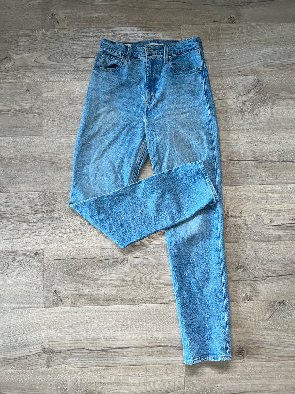 70s slim straight Levis buxur