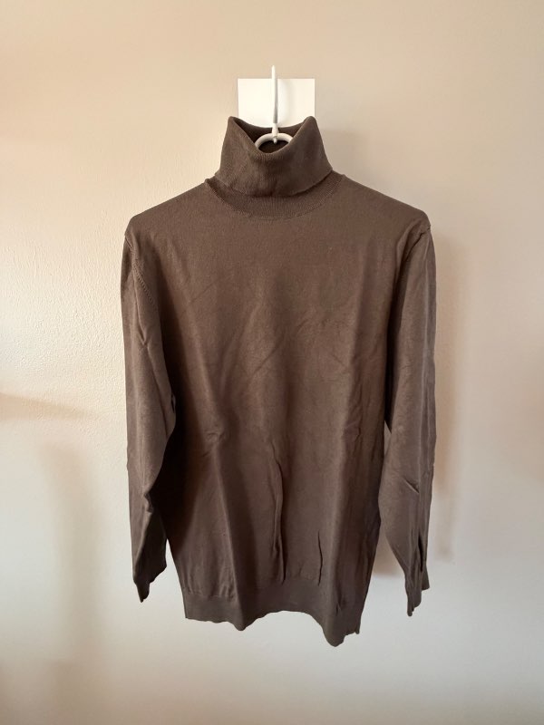 ZARA / rúllukraga