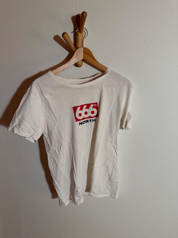 Harður 666 bolur (real btw)