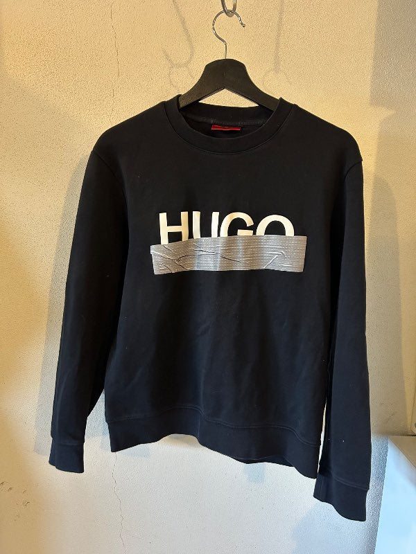 Hugo peysa +