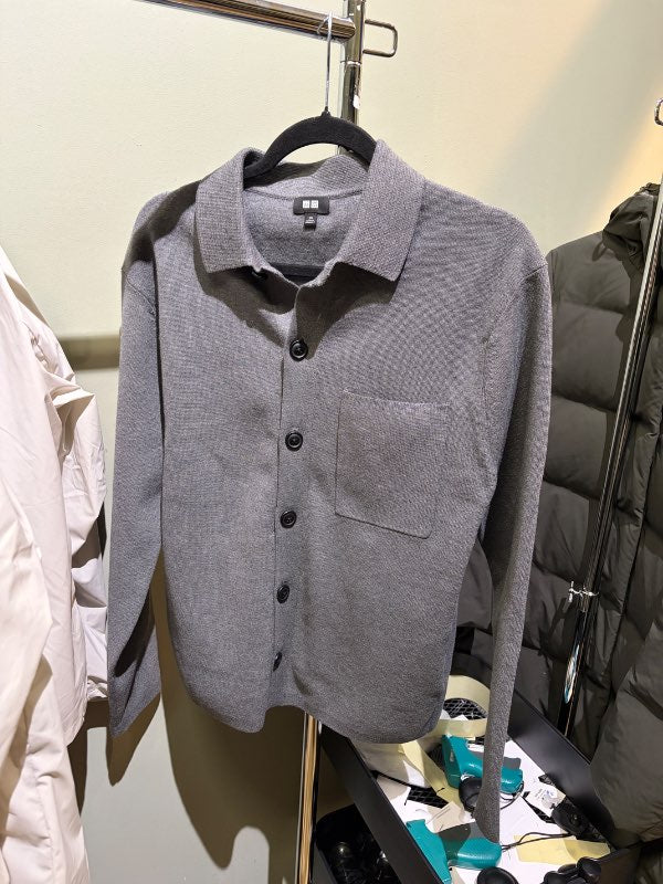 uniqlo peysa
