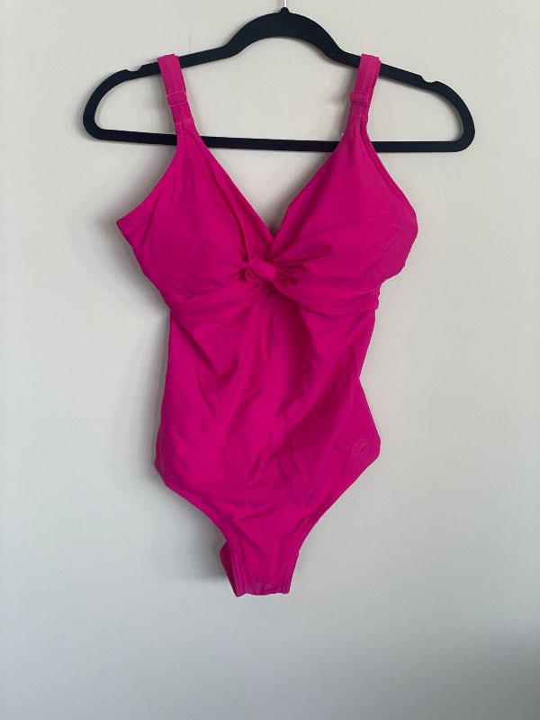 Ónotaður Speedo sundbolur