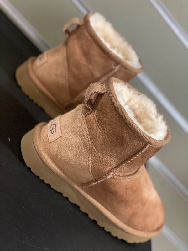 UGG skór st. 37