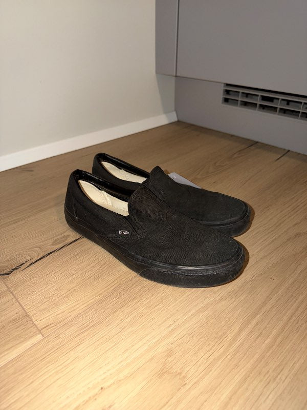 Vans lágir svartir