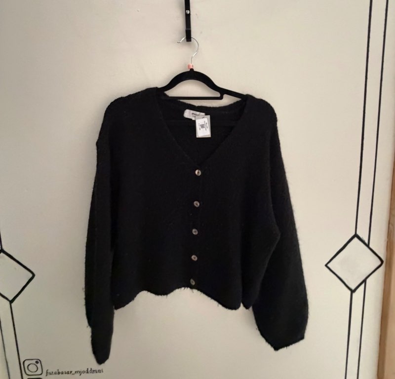 Gina Tricot long sleve peysa svört