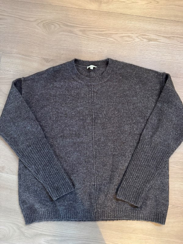 Brún knitpeysa