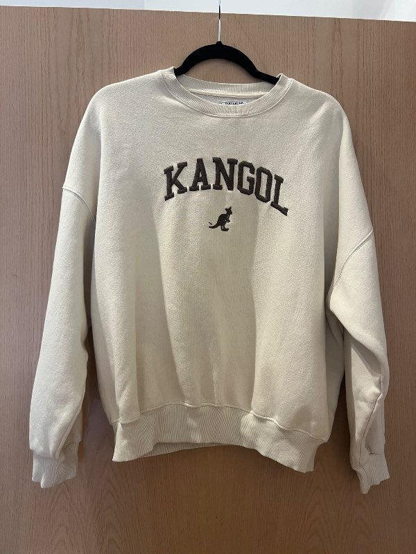 Pull&Bear Crewneck peysa kremuð
