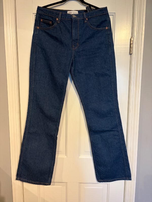 Zara Gallabuxur, st.44