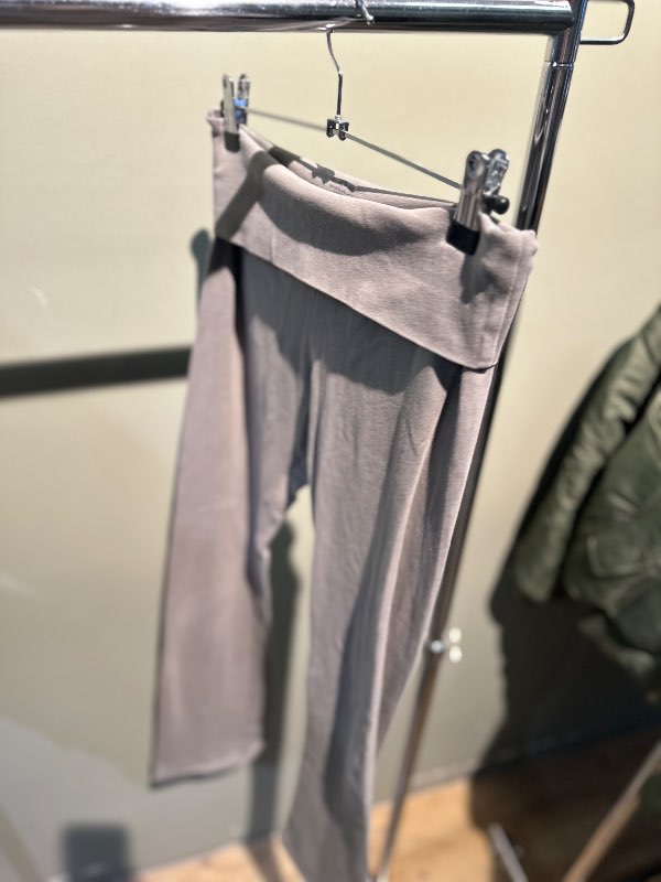 Brandy melville gráar