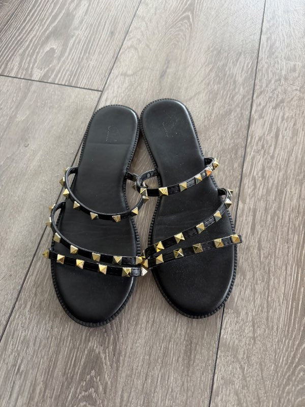 Svartir sandalar