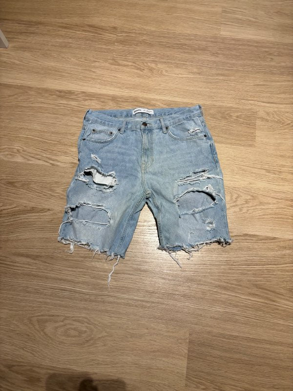 Bershka gallastuttbuxur