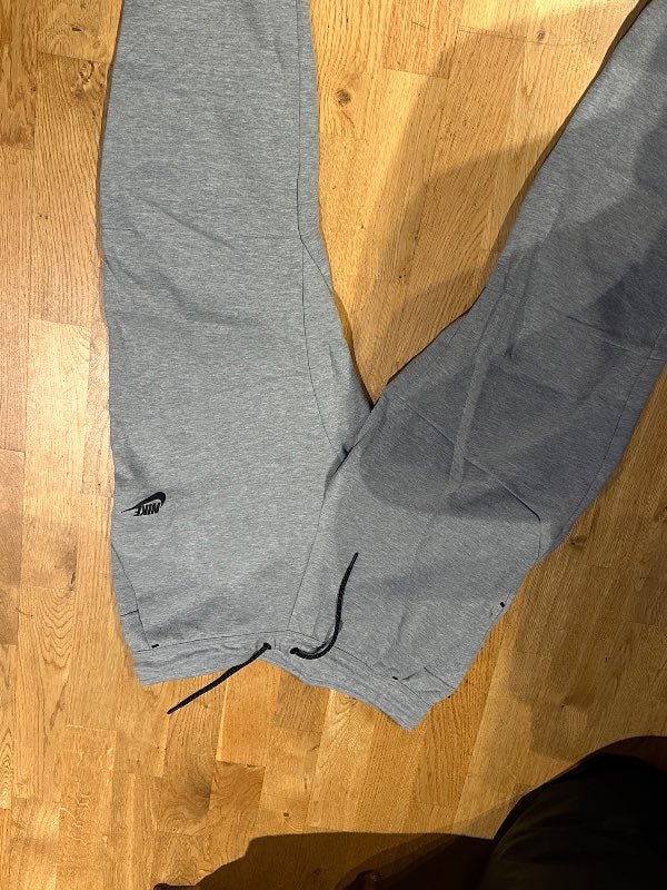 Nike sweats