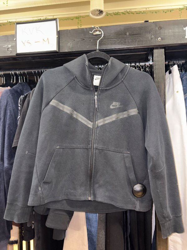 Nike peysa svört S