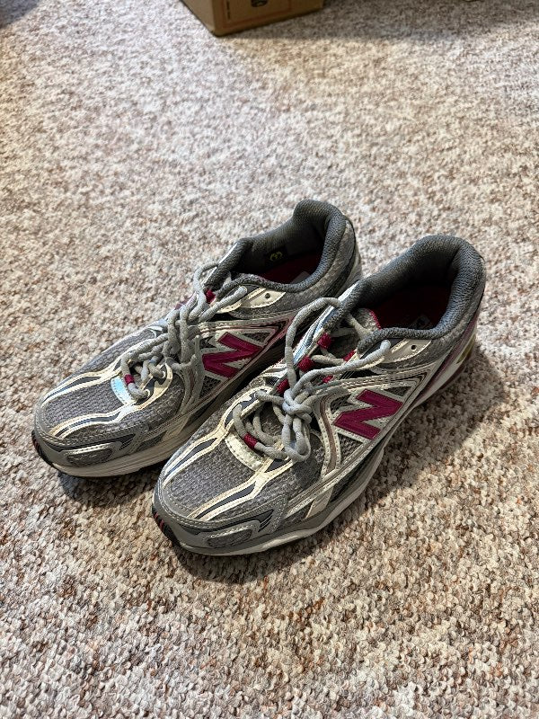 New Balance 1064