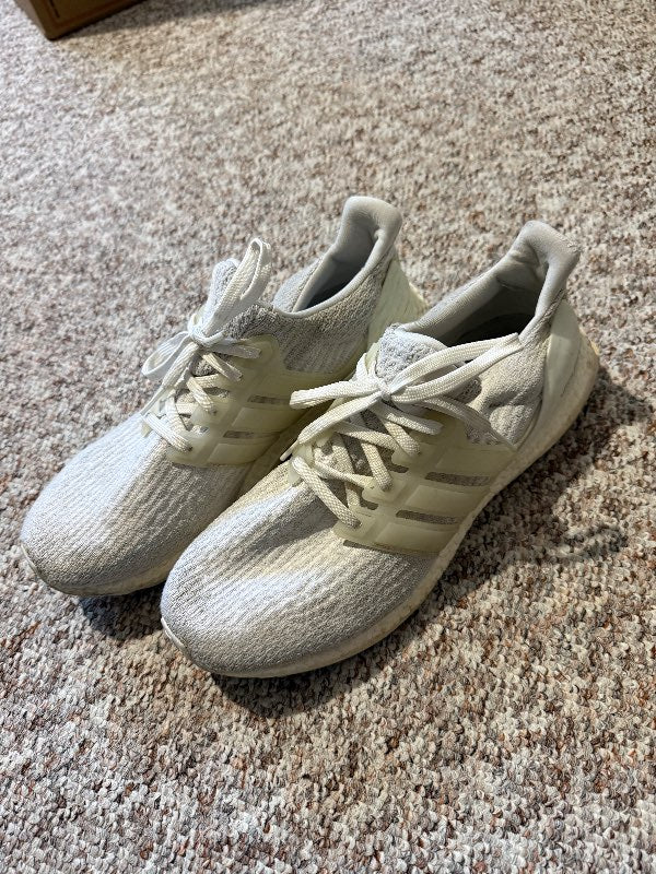 Adidas Ultraboost 4.0