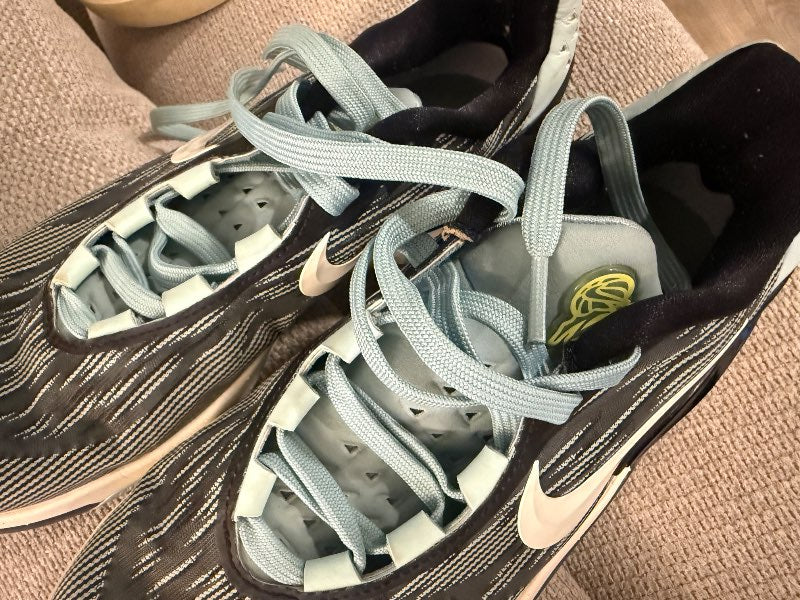 Nike boots m