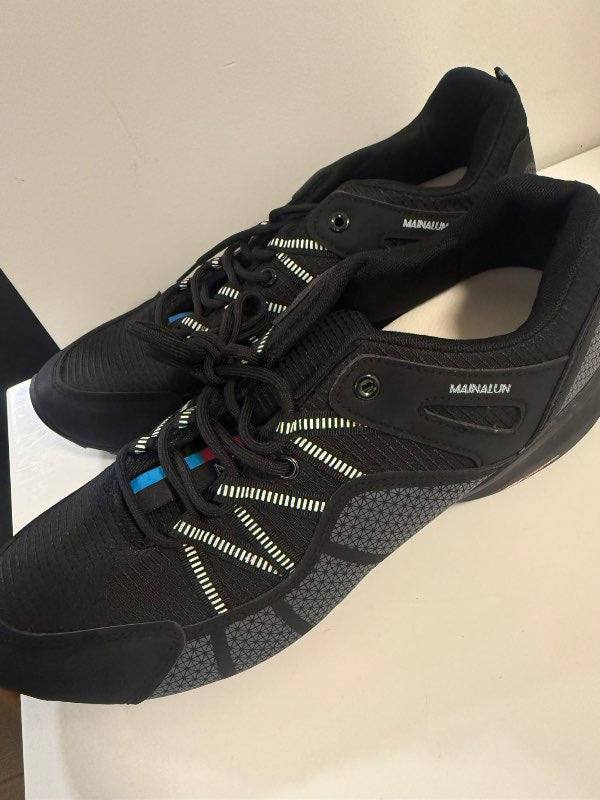 New Black boots