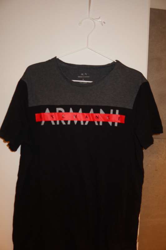 Armani Exchange stuttermabolur