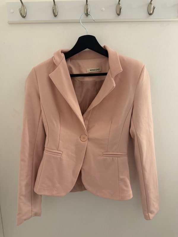 Bleikur blazer jakki
