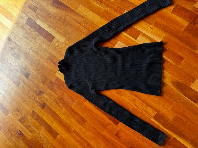 H&M svartur langerma bolur