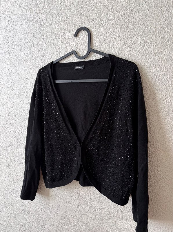 Svört cardigan með perlum