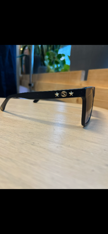 Gucci Shades