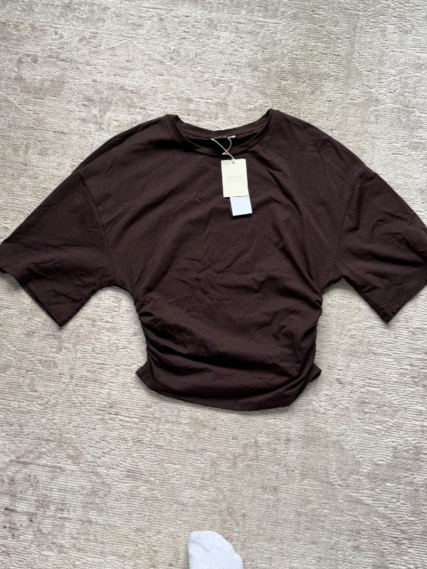 Gina tricot brúnn bolur