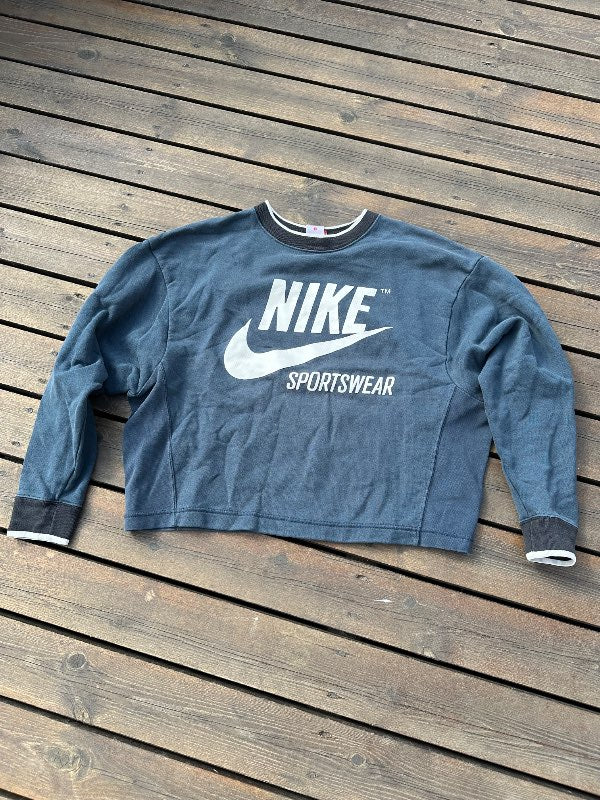 Nike peysa