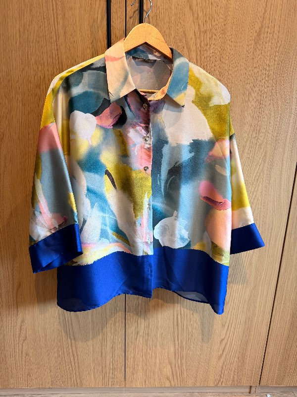 Zara skyrta blá og marglituð